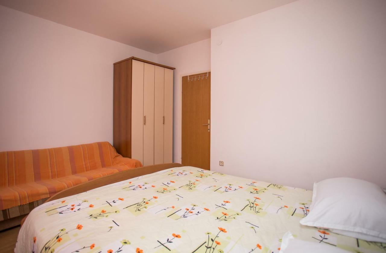 Apartments Gloria Primosten Luaran gambar