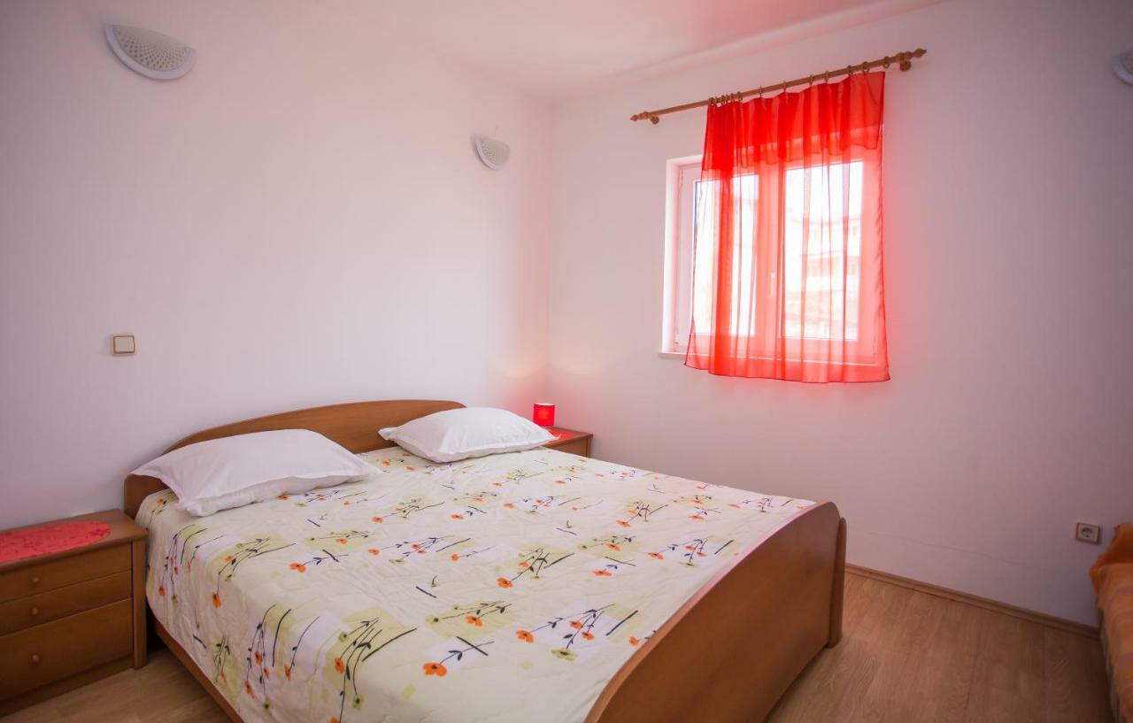Apartments Gloria Primosten Luaran gambar
