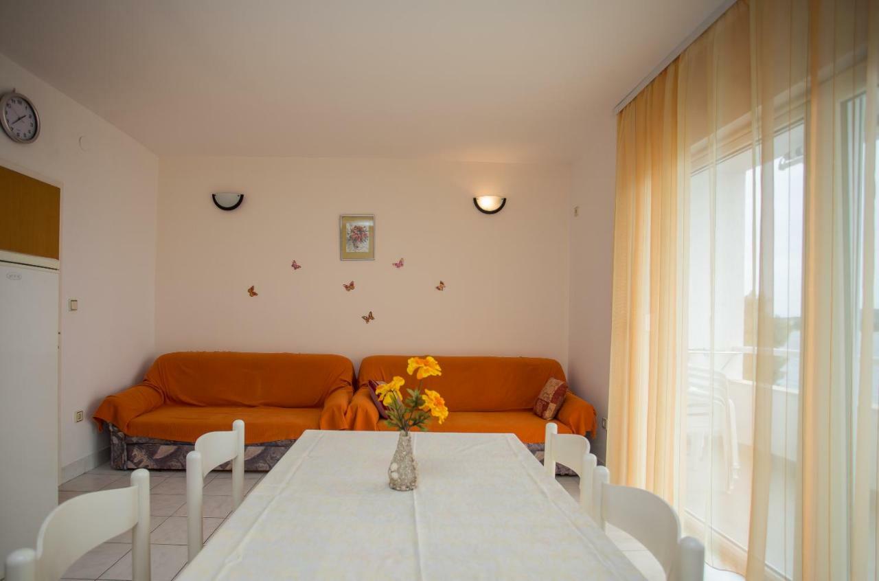 Apartments Gloria Primosten Luaran gambar